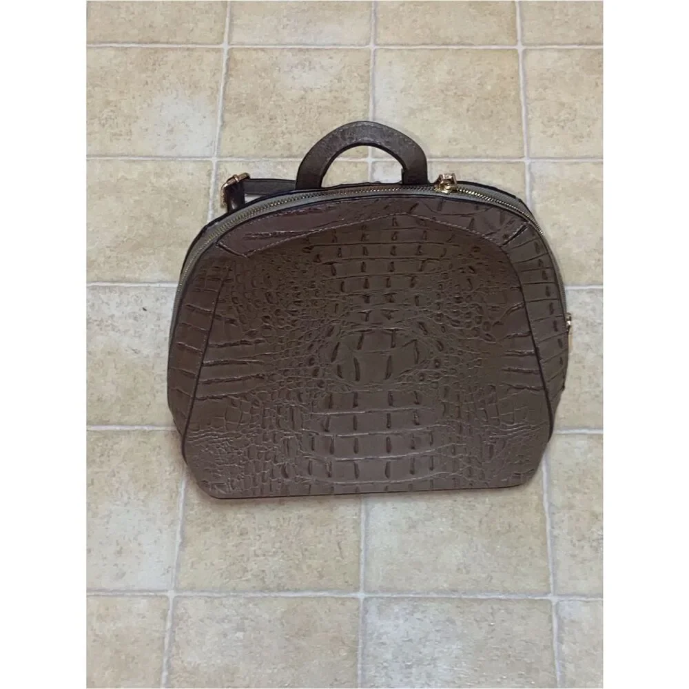Women’s Faux Croc-Embossed Backpack - Metallic Brown Medium Size Male In China